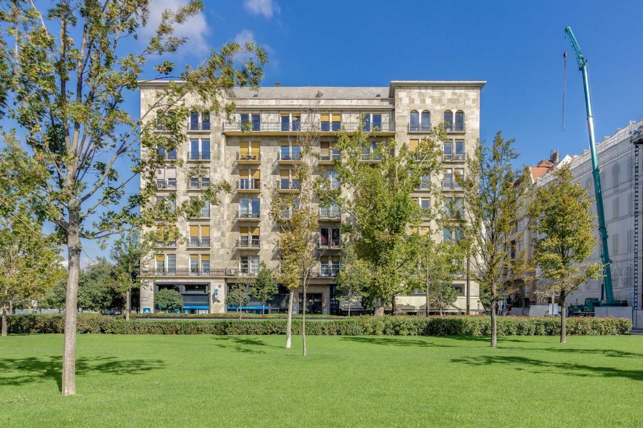 Riverbank Apartment At Parliament Budapest Exterior foto